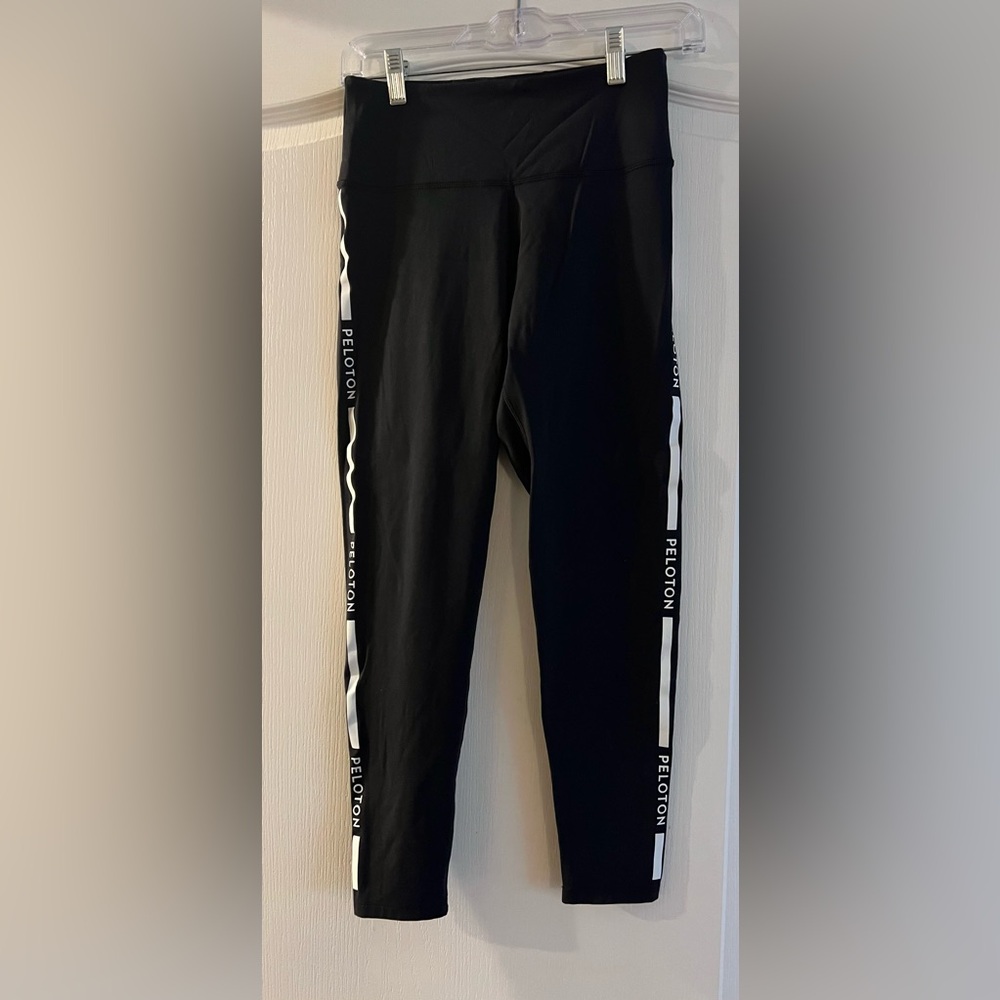 Peloton Pants Womens Med Black High Rise Yoga Leggings Side Stripe Logo Gym